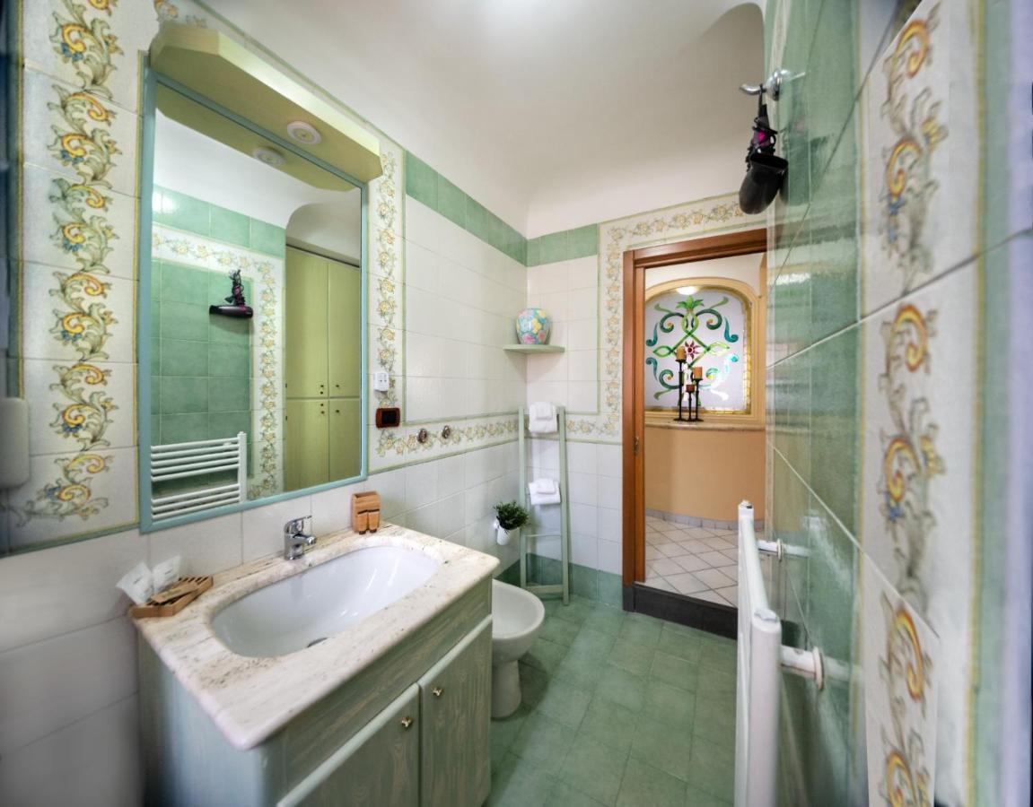 Bed and Breakfast La Finestra Sul Mare Ischia Exteriér fotografie
