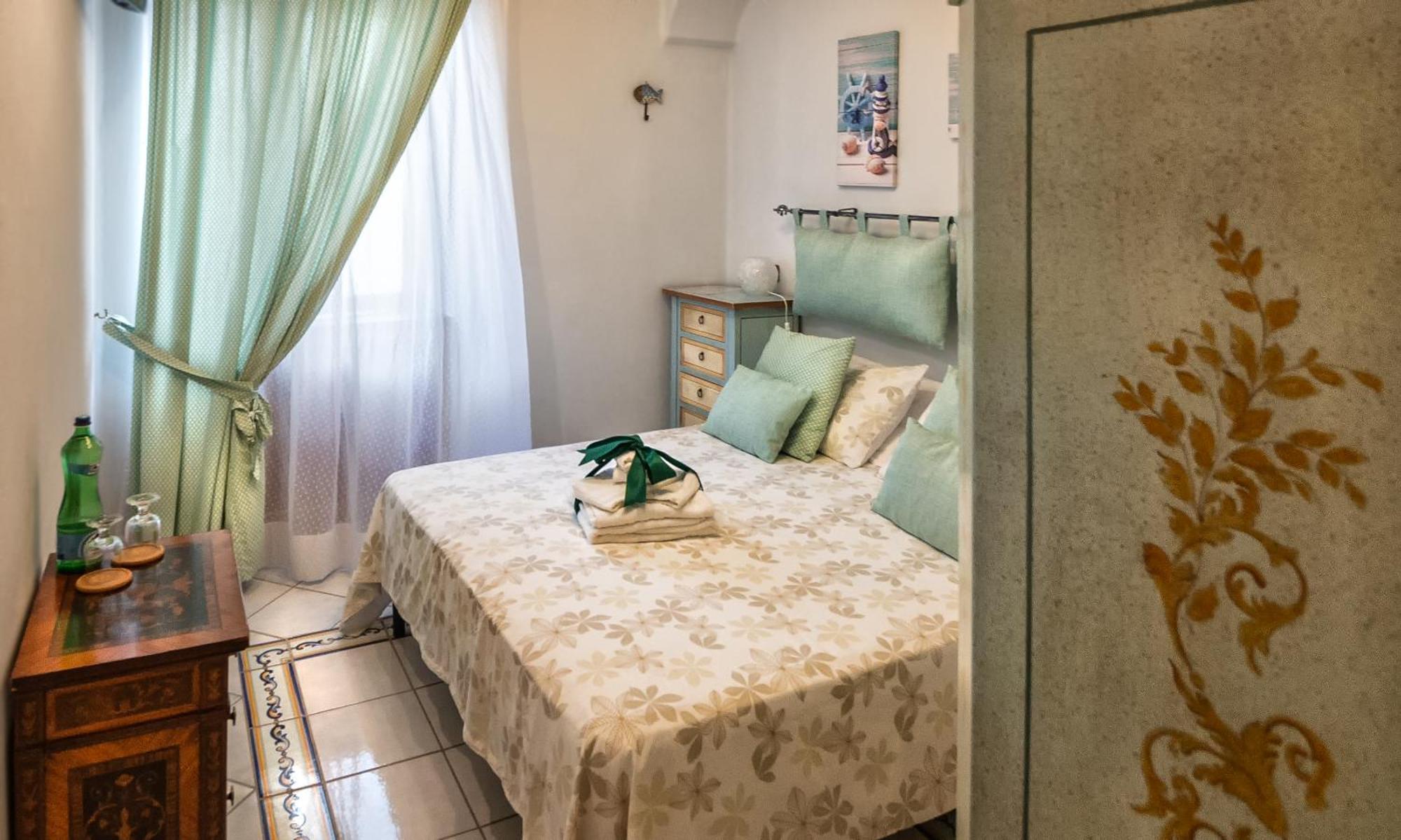 Bed and Breakfast La Finestra Sul Mare Ischia Exteriér fotografie